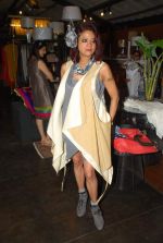 Sujata Kapoor at Tranceforme store in Mahalaxmi, Mumbai on 15th March 2012 (13).JPG